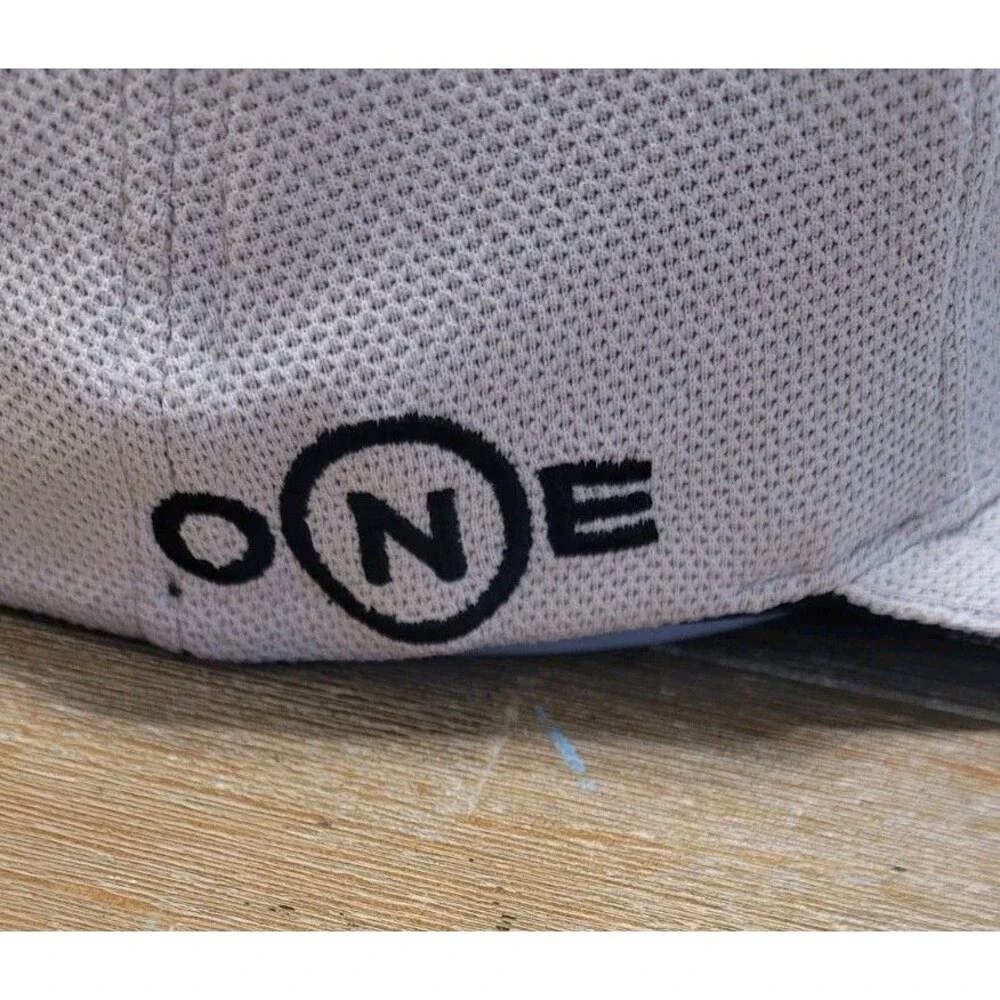 Vintage Nike Golf Flex Fit Fitted Hat Size M/L SQ One Tiger Woods Swoosh